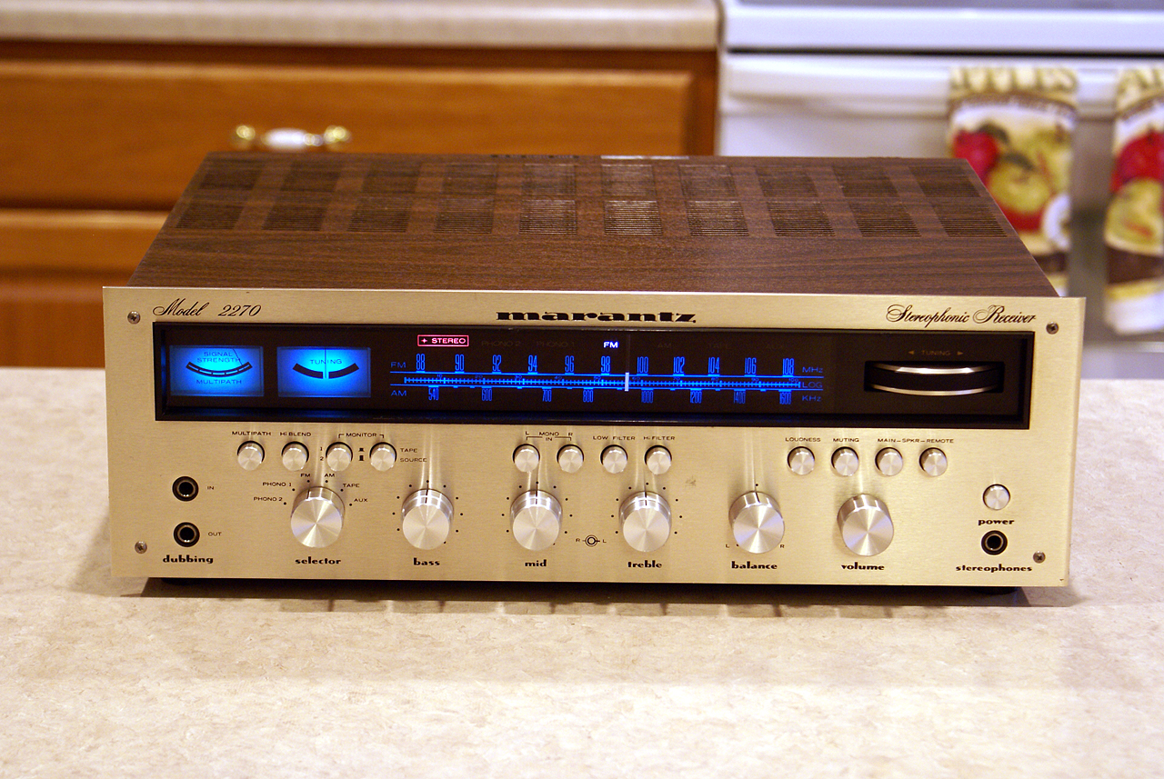 Stunning Marantz 2270 Receiver - RARE GOLD EDITION!!!