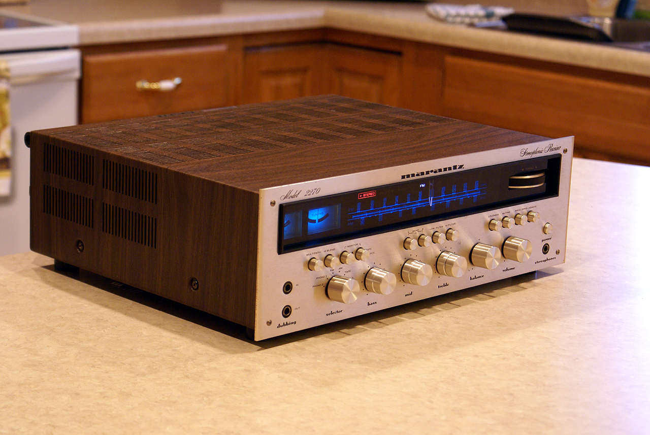 Stunning Marantz 2270 Receiver - RARE GOLD EDITION!!!